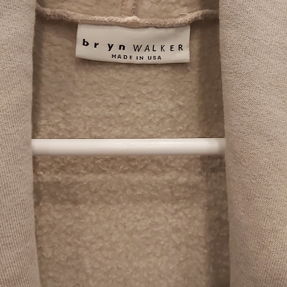 bryn Walker fleece open vest - Picture 6 of 11